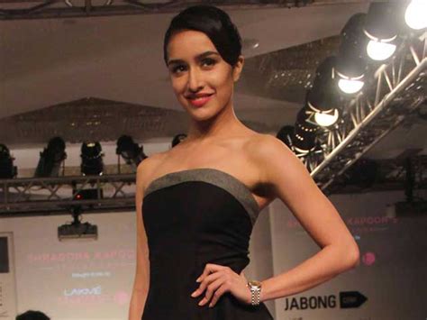Shraddha Kapoor I Am Comfortable Being Clicked Without Make Up Ndtv