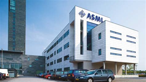Since then, asml has made several advances in its euv scanners, with the most advanced u.s. ASML's New EUV Machines Could Change The Future Of ...