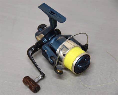 JY7 342 現状品 Daiwa ダイワ REGAL X 2500TリーガルX スピニングリール投げ釣り 釣り道具 フィッシング用品