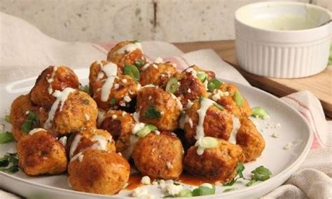 2 tsp of cumin seeds. Buffalo Chicken Meatballs | Recipe | Chicken meatball ...