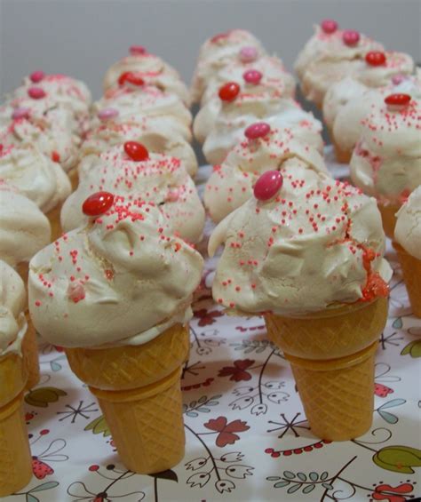 Meringue Ice Cream Cone Valentines