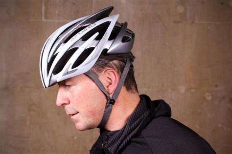 How To Set Up Your Helmet — 10 Easy Steps To A Perfect Fit Roadcc