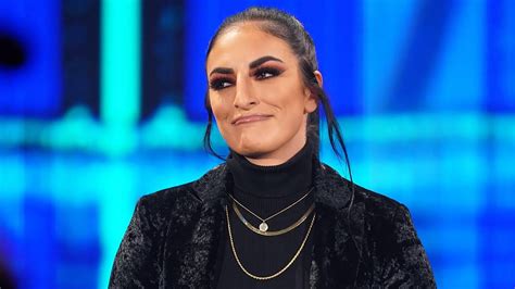 Sonya Deville Breaks Silence After Suffering Torn Acl Youtube