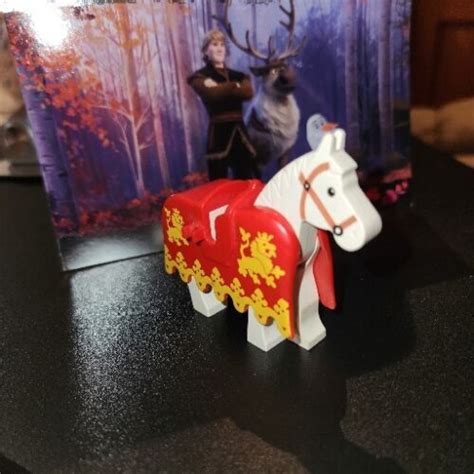 Lego 1980s Castle White Horse W Red Horse Barding Yellow Lions For