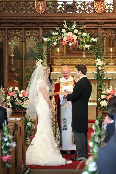 5 Beautiful Church Weddings Wedding Fanatic