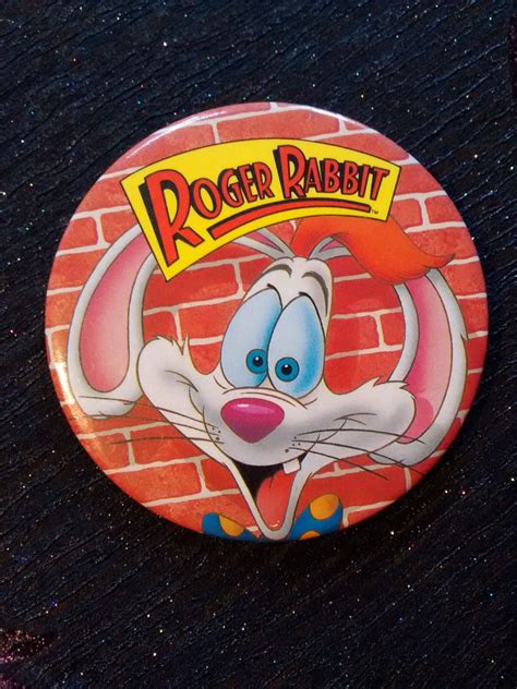 Disney Roger Rabbit Pin Badge Large 8 Cm Vintage Retro Collectible