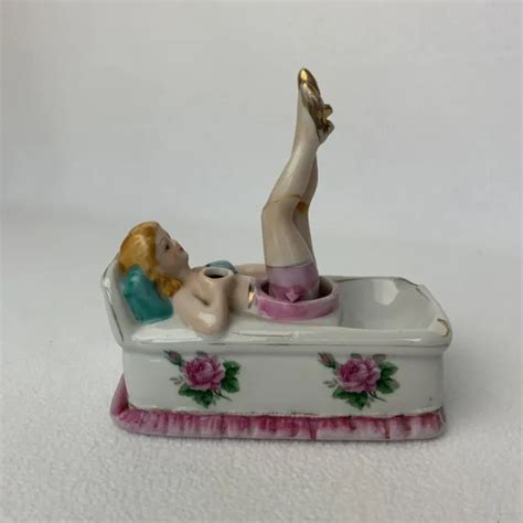 VINTAGE NUDE WOMAN Risqué Ashtray Naked Lady In Bathtub Cigarette Japan Read PicClick