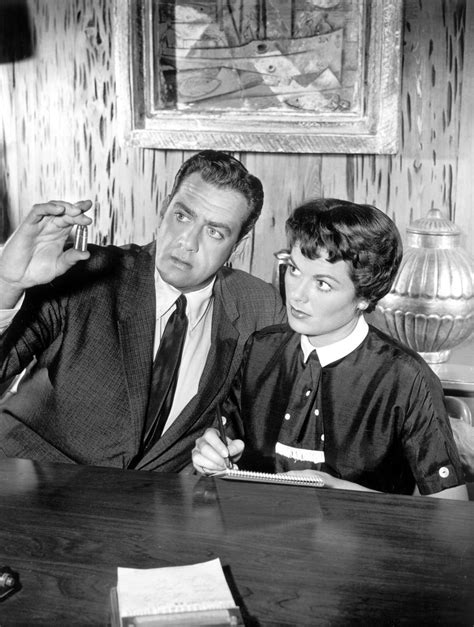 Barbara Hale Who Played Perry Masons Loyal Secretary Dies At 94