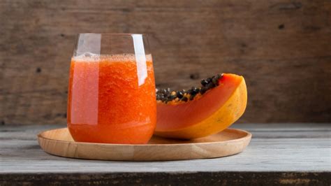 3 Jugos De Papaya Perfectos Para Incluir En El Desayuno Y Mejorar Tu