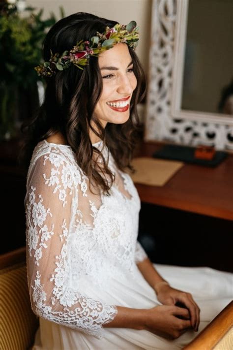Jede braut möchte in ihrem brautkleid bewundert werden und sich zugleich aber auch wohlfühlen. Boho-Landhochzeit im Hochzeitszelt bei Erding