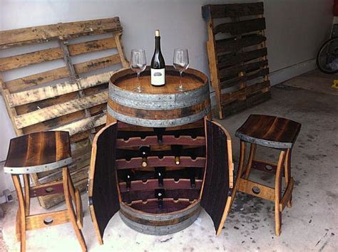 Barrel Wine Rack от Fallenoakdesigns на Etsy Мебель из винной бочки