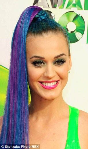 Katy Perry Debuts Purple Hair In New Instagram Selfie Daily Mail Online