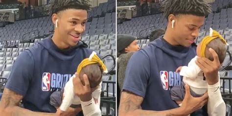 Watch This Nba Rookie Cuddle His Daughter Before A Game Popsugar Uk