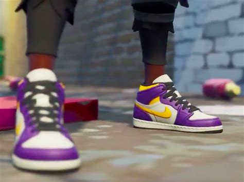 Nike Meets Fortnite In The Latest Fashion And Video Game Team Up Ad Age