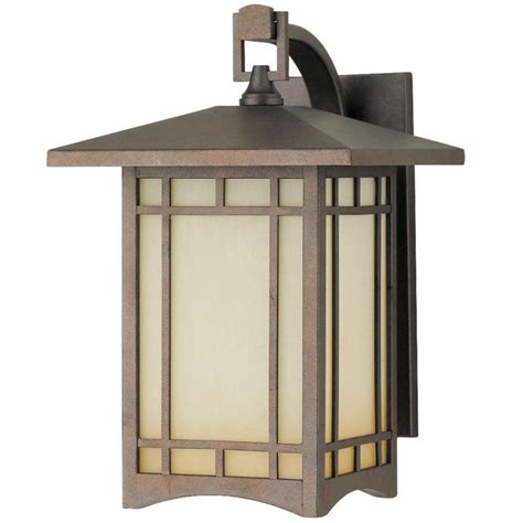 Lantern wall lighting is classic and elegant. Arts and Crafts Outdoor Wall Light - Medium