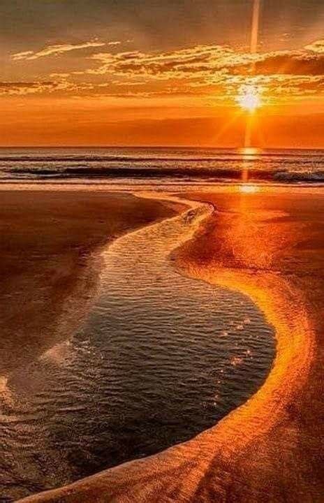 Pin By Лёля Galustyan On Море Sunrise Beach Beautiful Landscapes