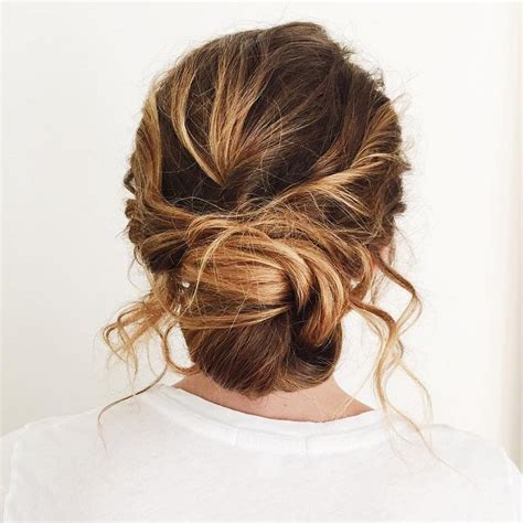 Messy Chignon Brdial Hairstyle Perfect For Any Wedding Venue Messy