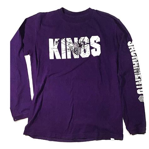 Buy all your sacramento kings merchandise at sportsfevercal.com today and get free shipping on orders of $75 or more! Sacramento Kings long sleeve | Long sleeve tshirt men ...