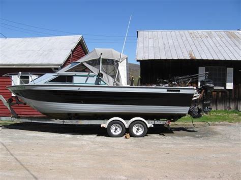 Grab this 24' crestliner sabre and create the fishing machine you have always wanted. 1989 Crestliner 22 Sabre - Boats for Sale - Lake Ontario ...