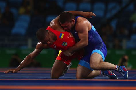 Photos De Rio 2016lutte Gréco Romaine75 85kg Hommes Magnifiques