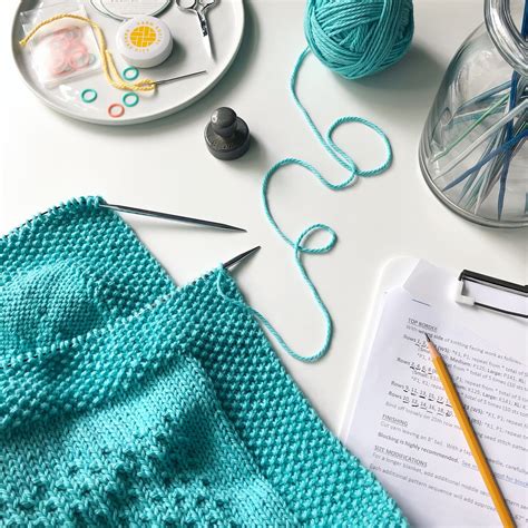 How To Use Long Circular Knitting Needles To Knit A Blanket — Fifty