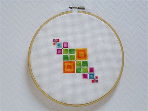 It will run about 5x7 and will look awesome in an 8x10 frame with a matter, or a 5x7 frame. 156 best Cross stitch patterns images on Pinterest | Punto ...