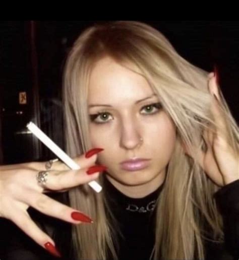 Pin By Chubik71sv On Erotic Smoking Girls Girl Smoking Women Smoking