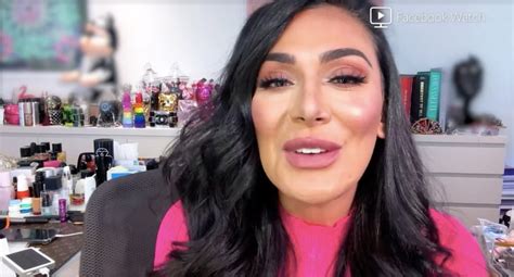 Huda Beauty Launches Huda Boss Reality Show On Facebook Popsugar Beauty Middle East