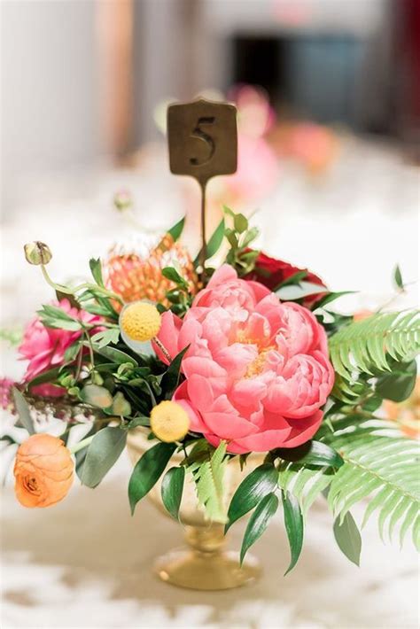 Coral Charm Peony Centerpieces Photo By Aj Dunlap Photography