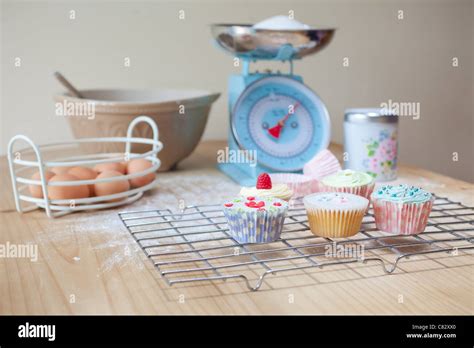 Fairy Cakes Hi Res Stock Photography And Images Alamy