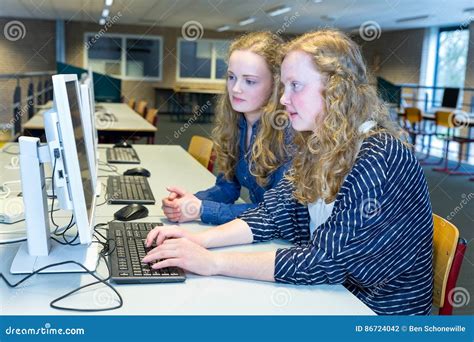 Dutch High School Girls Telegraph