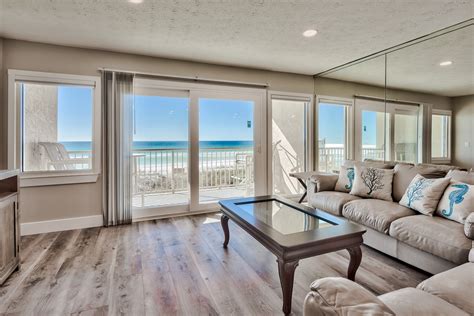 Seafarer Condo Right On The Beach Completely Renovated Gulf Front Vacation Rentals In Destin