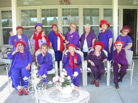 Red Hatters Tea Parties Red Hat Ladies Red Hat Society Lady In Red