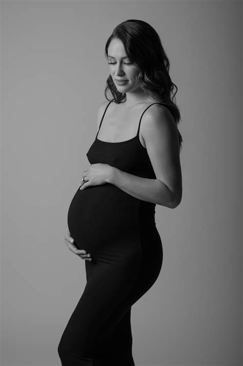 Calvin Klein Inspired Maternity Shoot — Lauren Scott Studios