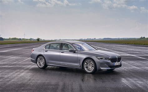 2022 Bmw 7 Series 750li Xdrive Price And Specifications The Car Guide
