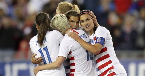 U S Women S Soccer Team Files Gender Discrimination Suit Against Its
