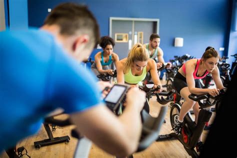 6 Major Benefits Of Joining Spin Classes For The Health