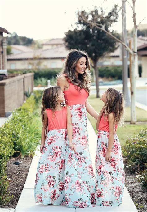 11 fancy daughter and mom outfits for in this season