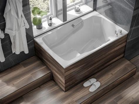 Two person bathtubs pictures ideas tips from hgtv. Deep Soaking Tubs | Japanese Soaking Bath Tubs | Extra ...