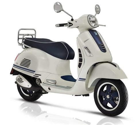 Мотоцикл Vespa Gts 300 Yacht Club 2018 Фото Характеристики Обзор