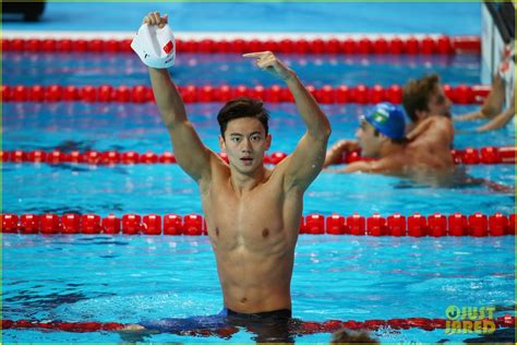 Chinese Swimmer Ning Zetao Has The Internet Thirsting Over Him Photo
