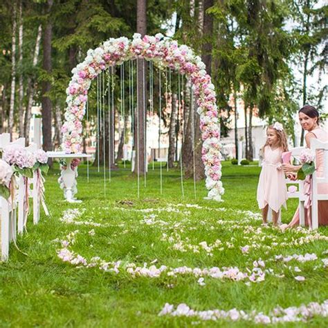 But pulling off a wedding at home isn't as easy as clicking your heels three times. Backyard Wedding Ideas - Inspiration for Outdoor and ...