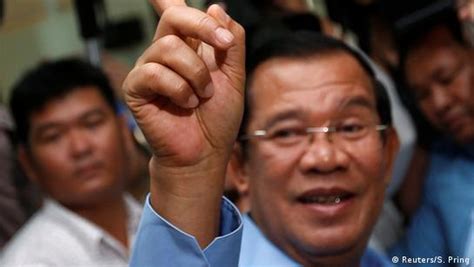 Cambodian Strongman Hun Sen Declares Election Victory Dw 07 29 2018