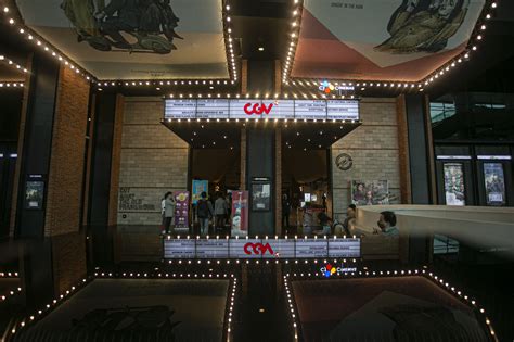 Foto: Bioskop di Jakarta Kembali Beroperasi - Foto Katadata.co.id