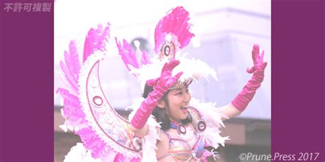 Escola De Samba Kobeccoがアーモンド並木と春の音楽会でサンバ 神戸まつりとサンバの祭り特集 By Prune Press