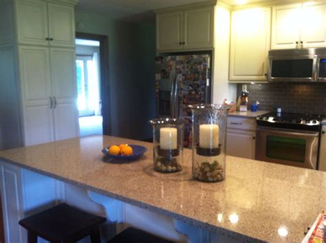 Try our food and service today. Viatera Quartz, Silver Lake | Kitchen decor apartment ...
