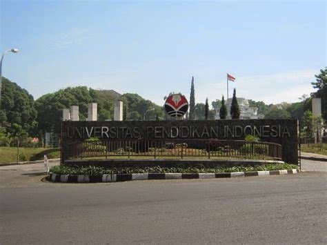 Top 10 Universitas Terbaik Di Bandung Pendaftaran Online