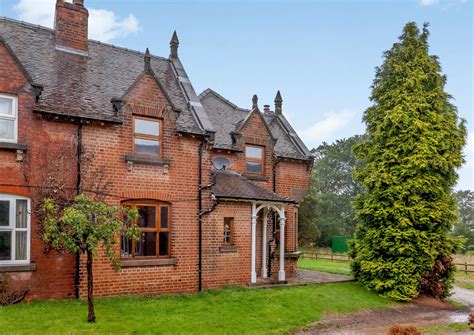Beautiful Homes That Are Off The Beaten Track Fine Country