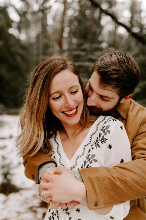 Suttle Lake Engagement By Dawn Charles Photography Engagement Session