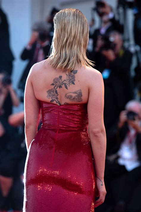 Scarlett Johansson 2019 Venice Film Festival Red Carpet Marriage